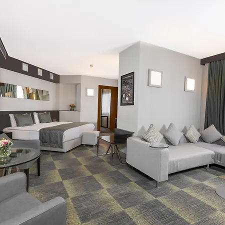 Point Taksim Otel 5*