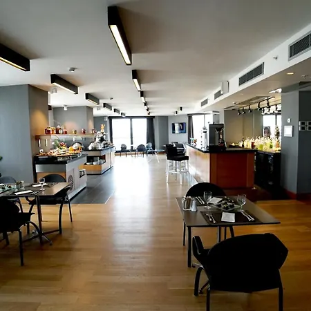 ホテル ポイントホテル　タクシム イスタンブール