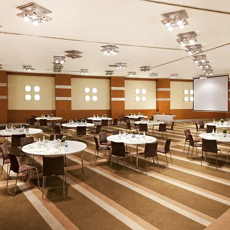 ホテル ポイントホテル　タクシム イスタンブール