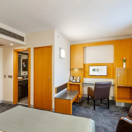 מלון Point Taksim 5*