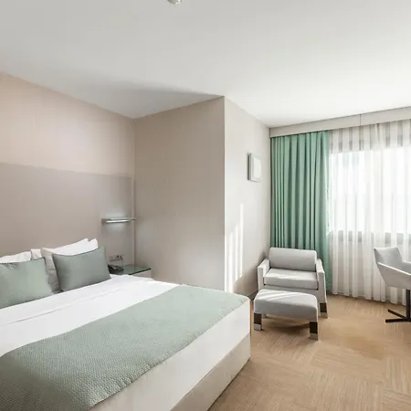 Point Taksim 5*