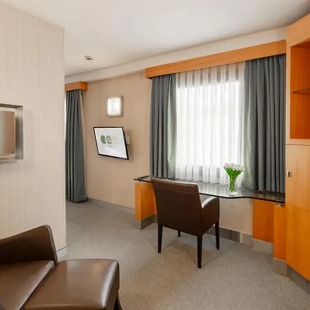 Point Taksim 5*