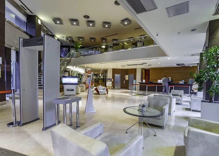 فندق بوينت تقسيم