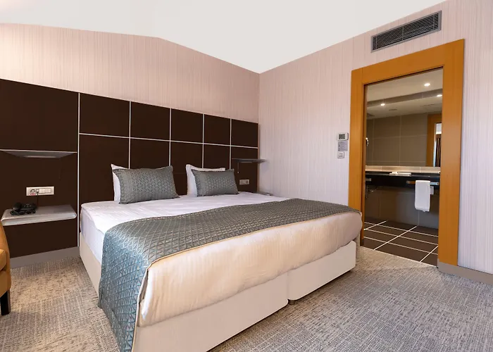 Point Taksim Отель 5*