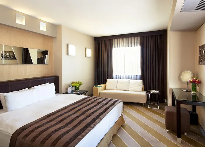 Point Taksim Отель 5*